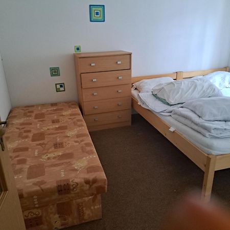 Domek U Rybnika Schloss Bosig Zewnętrze zdjęcie